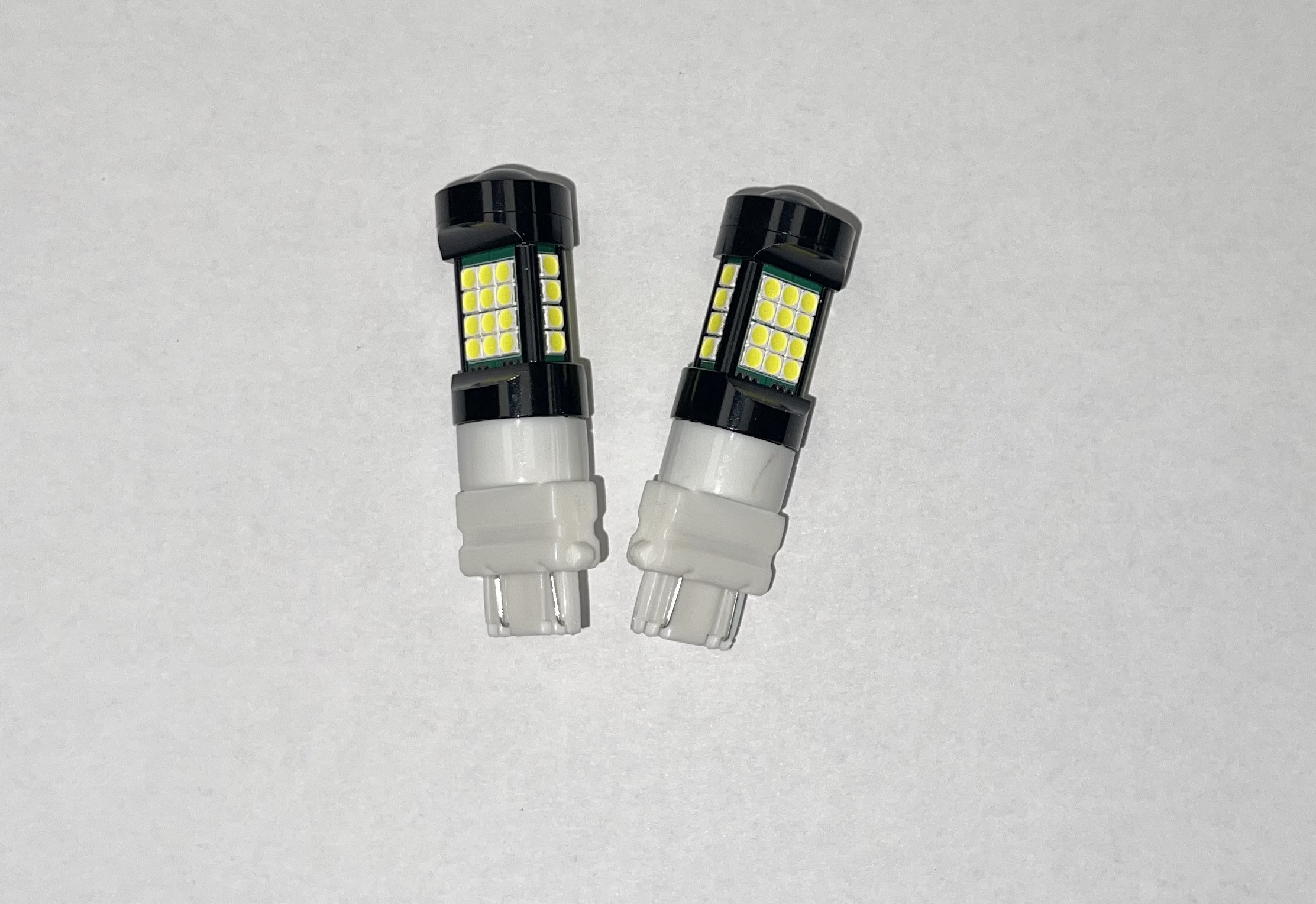 UQ7G36S3157W